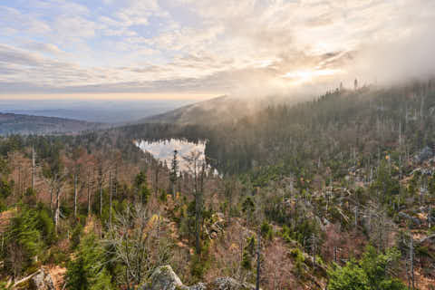 Gemeinde Sankt_Oswald-Riedlhütte Landkreis Freyung-Grafenau Großer Rachel Rachelkapelle Aussicht Rachelsee (Dirschl Johann) Deutschland FRG